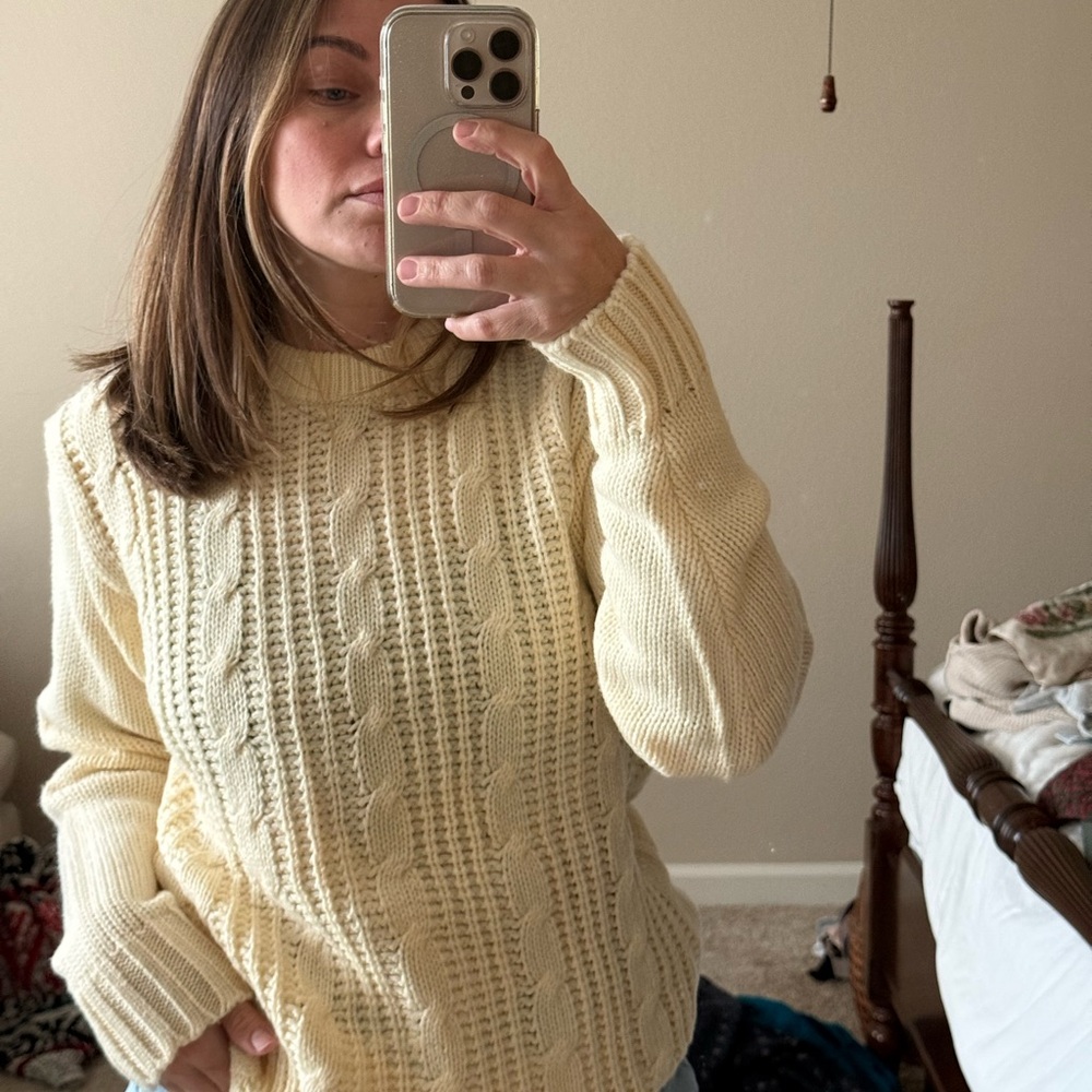 Vintage Women's Yellow Cable Knit Sweater